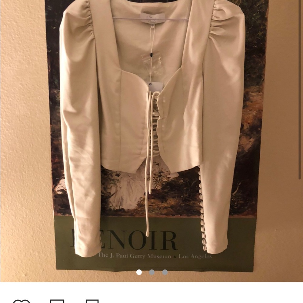 lacademie top size small